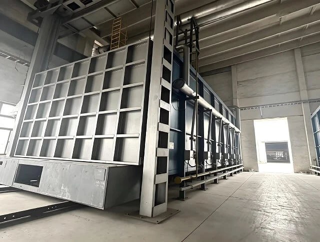 L&ograve; nung xe đẩy kiểu hộp c&oacute; xe đẩy di chuyển để xử l&yacute; nhiệt ph&ocirc;i kim loại lớn