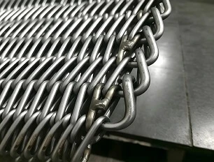 Đai lưới dệt c&acirc;n bằng chịu nhiệt độ cao cho l&ograve; xử l&yacute; nhiệt li&ecirc;n tục