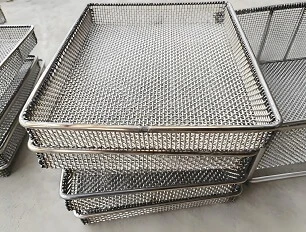 Khay lưới thi&ecirc;u kết bằng th&eacute;p kh&ocirc;ng gỉ nhiệt độ cao 310S cho l&ograve; luyện kim bột ch&acirc;n kh&ocirc;ng